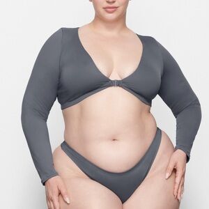 Skims Signature Swim Long Sleeve Shrug